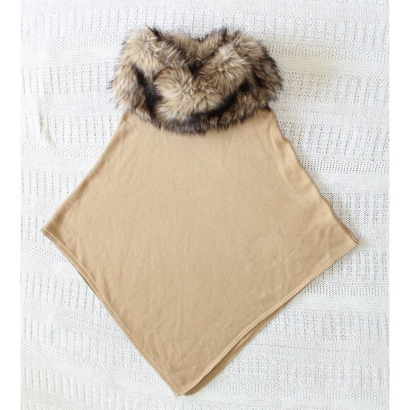 Michael Kors Faux Fur Trim Poncho Sweater size Small Preppy Winter Chic Mobwife - Picture 1 of 7